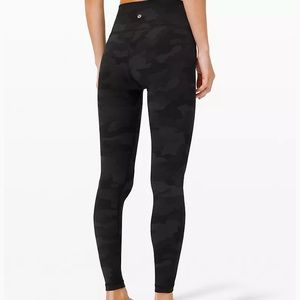 Wunder Under High Rise 28” Camo Tights